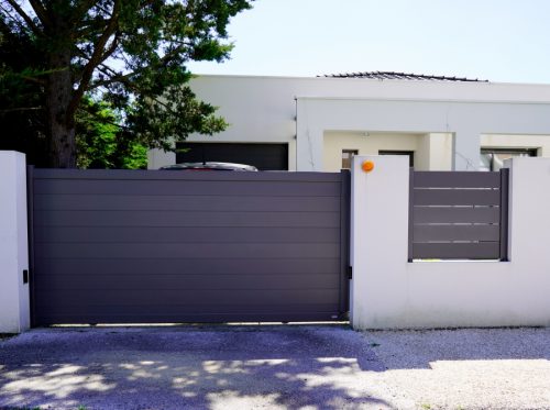 Indkørselsporte til moderne hegn