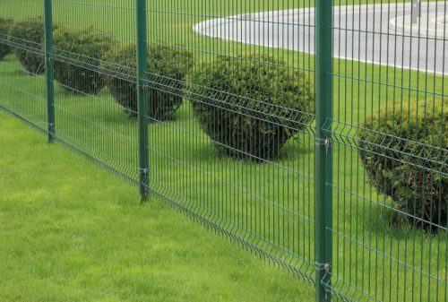 Metalhegn og panelhegn